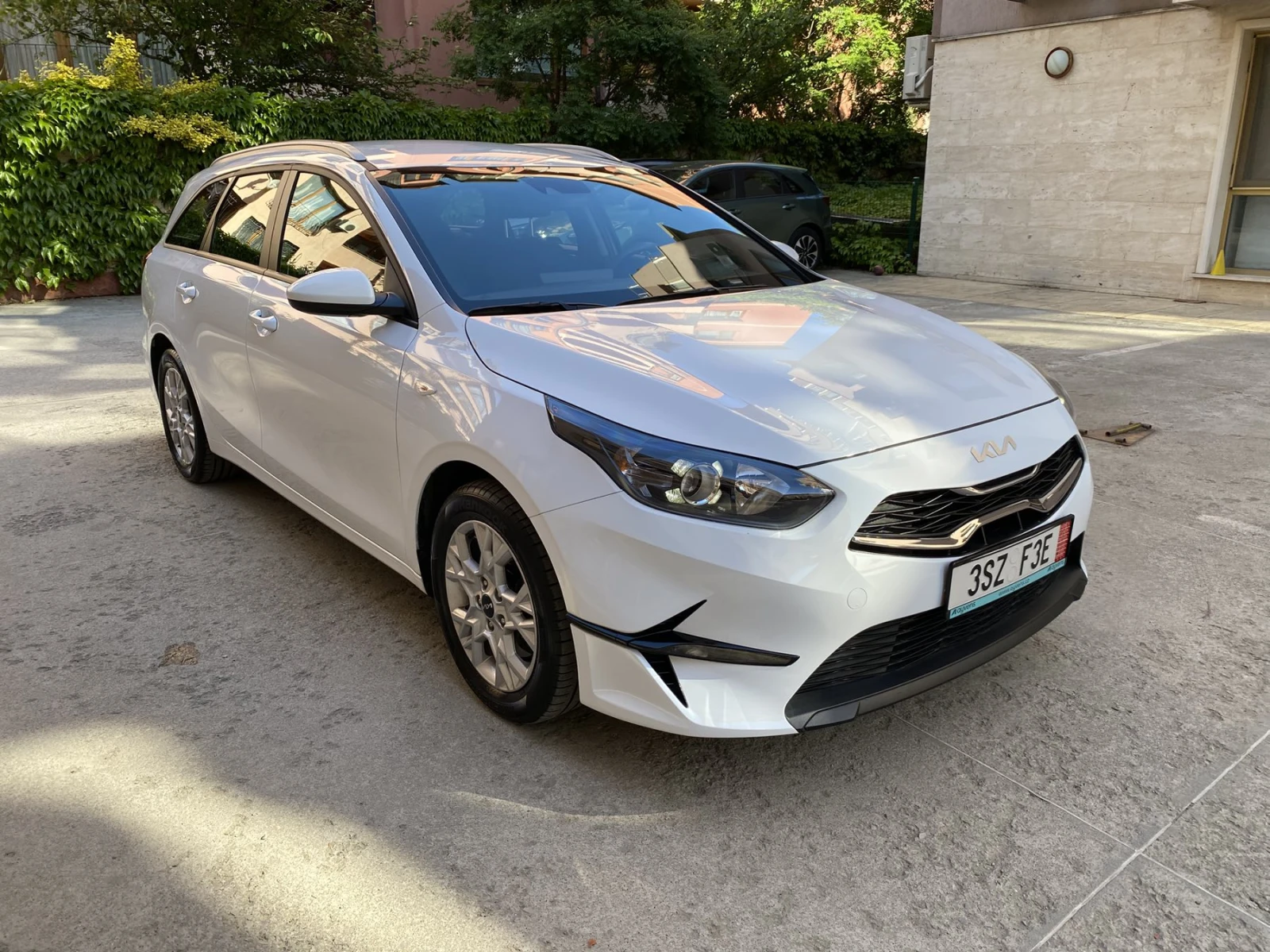 Kia Ceed 1.5 T-GDI/ Spin/ SW/ DCT | Mobile.bg � ����������� 3