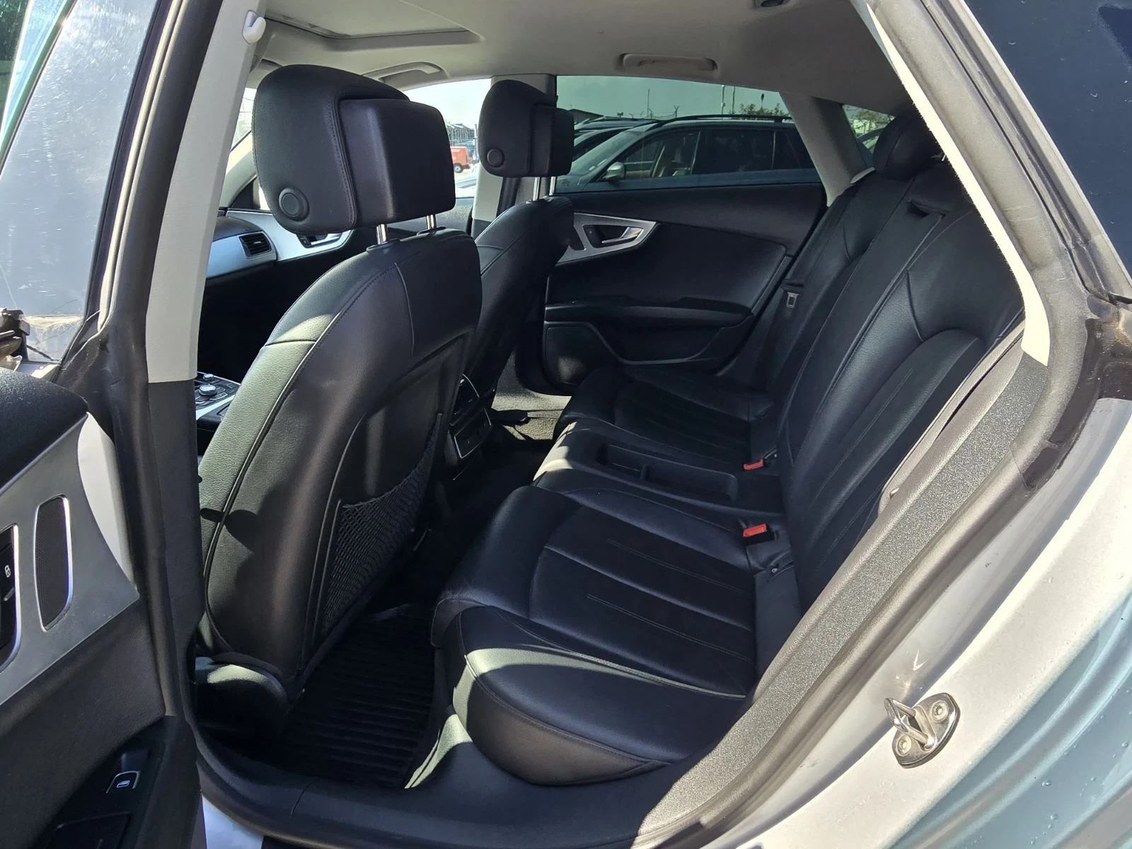 Audi A7 3.0 TFSI, снимка 6 - Автомобили и джипове - 54028181