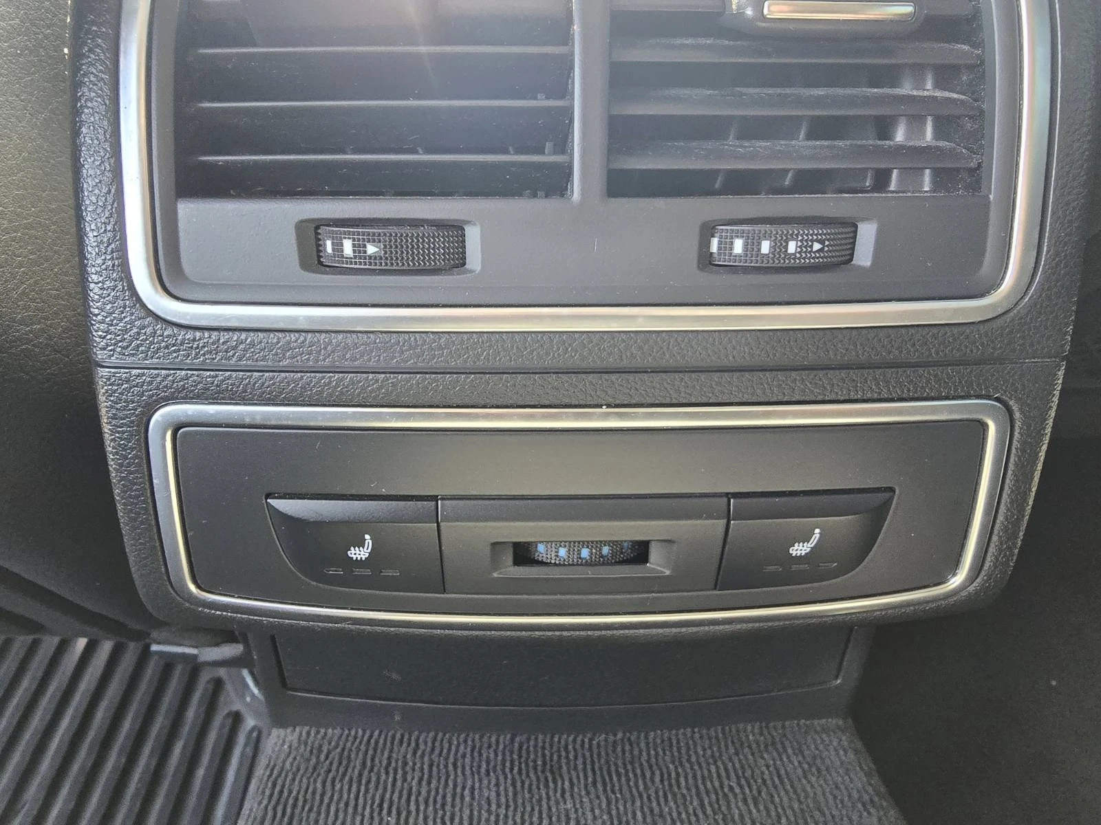 Audi A7 3.0 TFSI, снимка 11 - Автомобили и джипове - 54028181