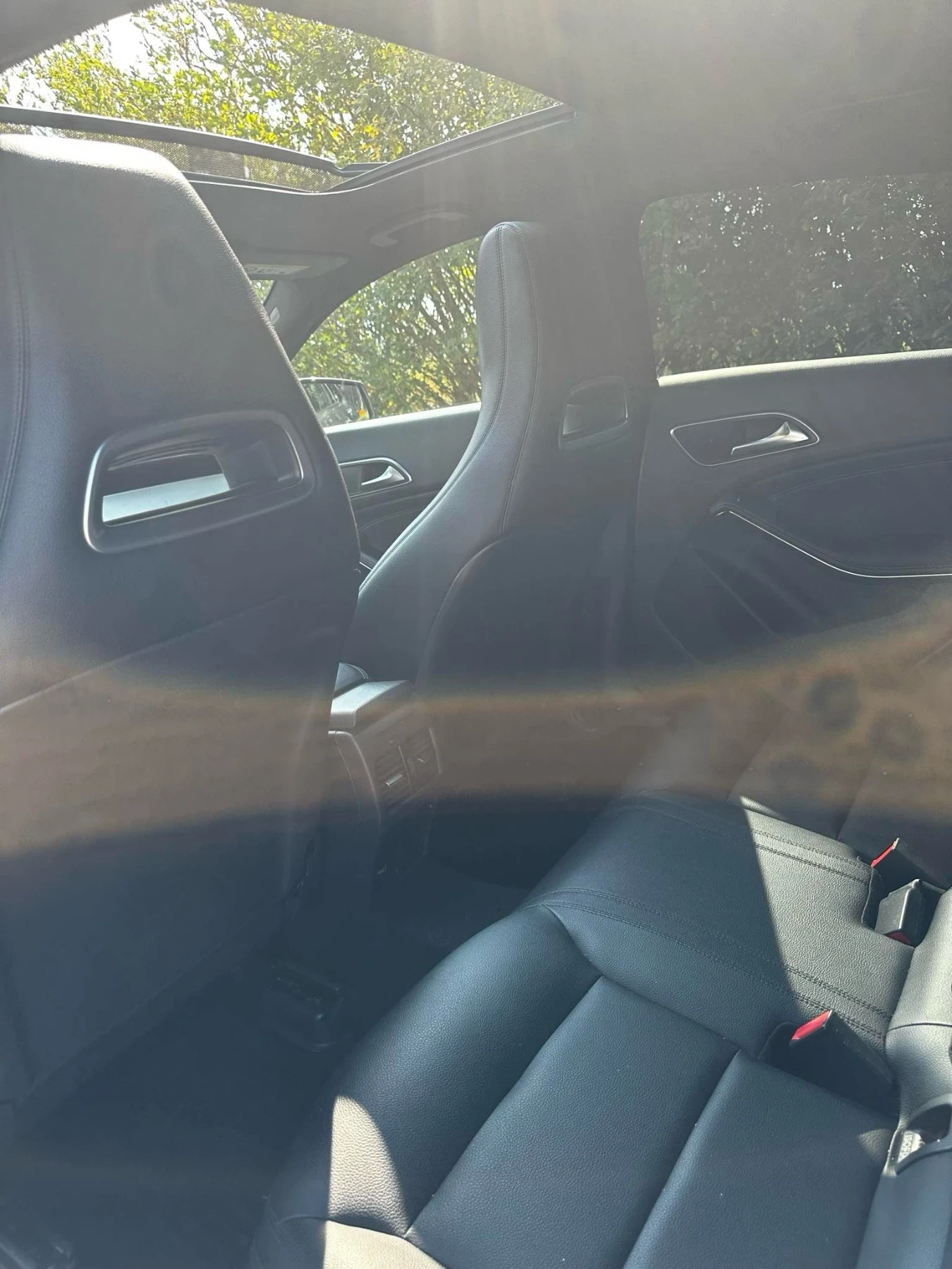 Mercedes-Benz CLA 220, снимка 7 - Автомобили и джипове - 54140947