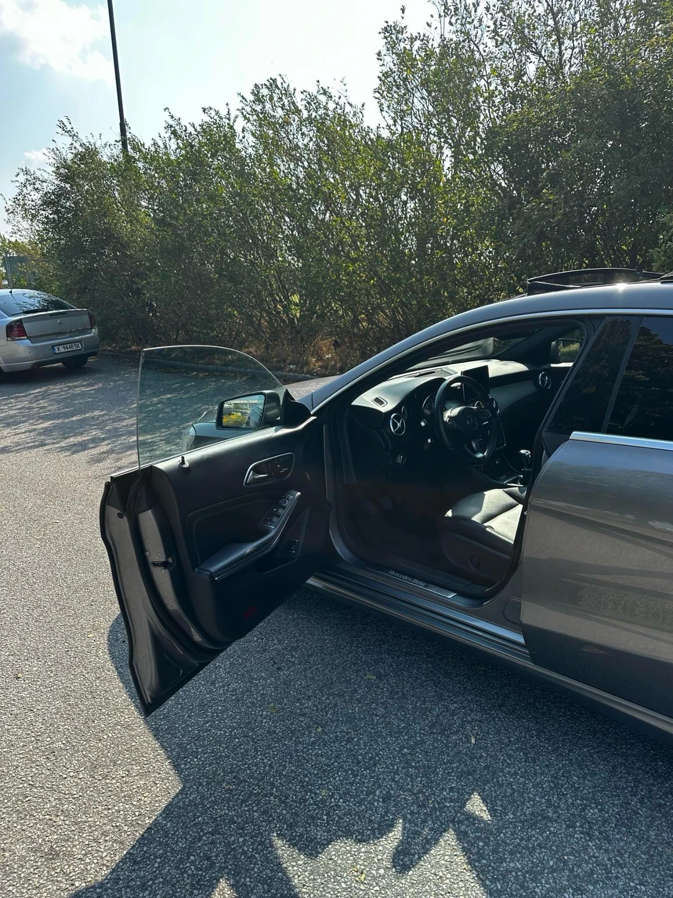 Mercedes-Benz CLA 220, снимка 6 - Автомобили и джипове - 54140947