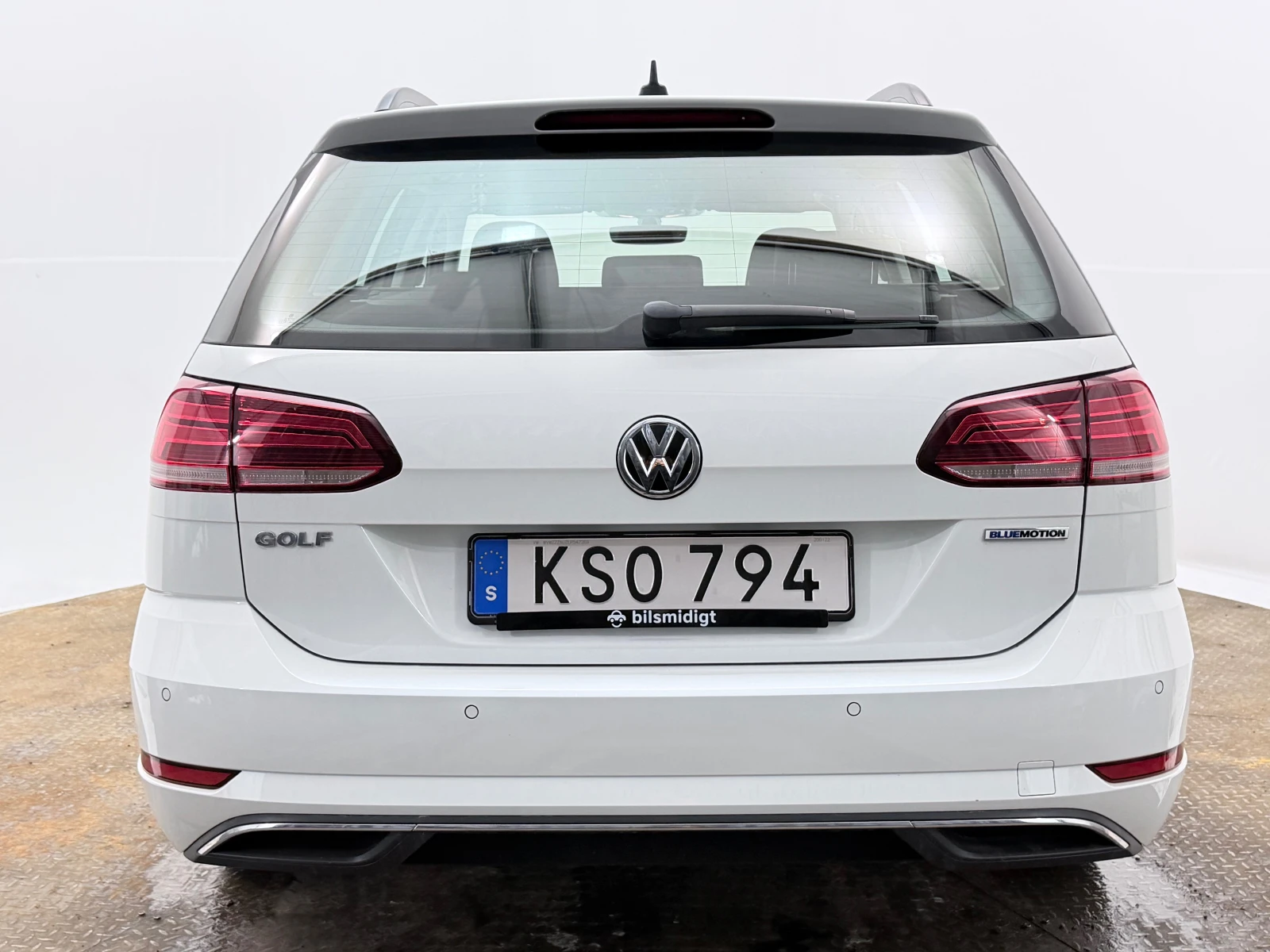 VW Golf 1.5 TGI, снимка 6 - Автомобили и джипове - 54613500