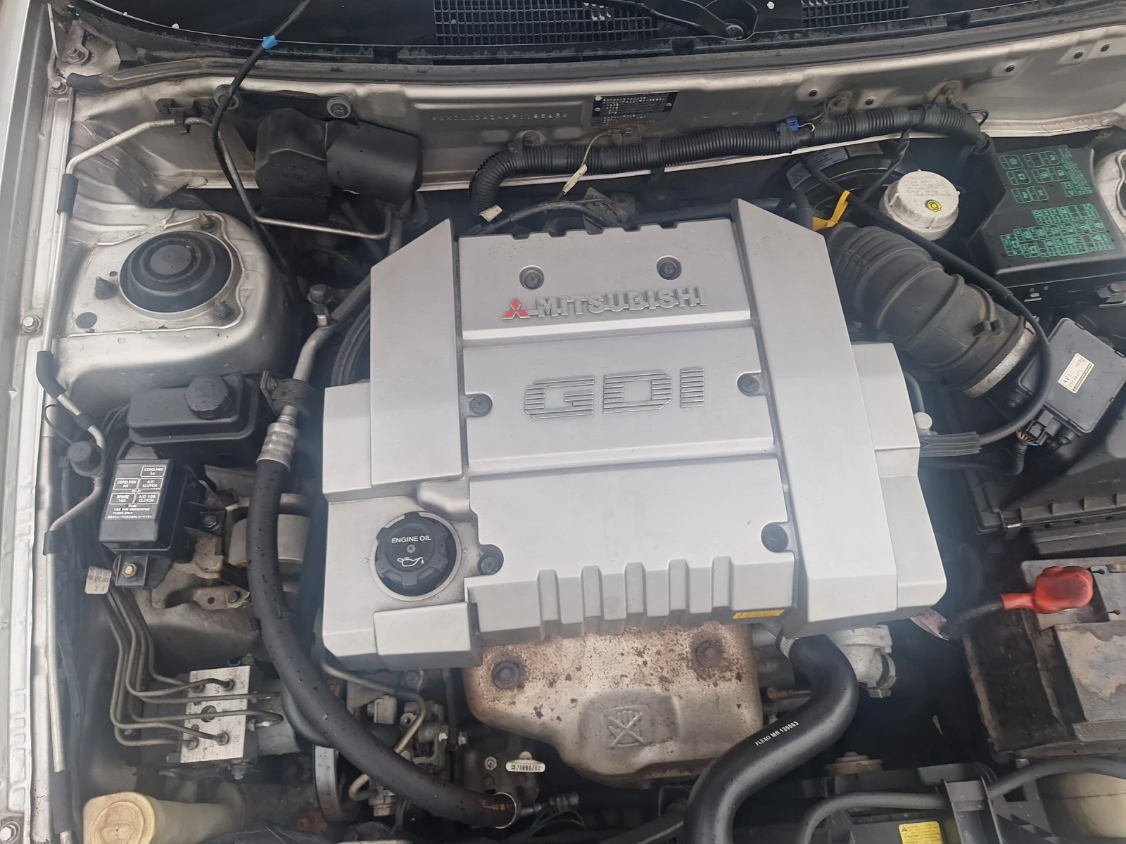 Mitsubishi Carisma, снимка 5 - Автомобили и джипове - 54646489