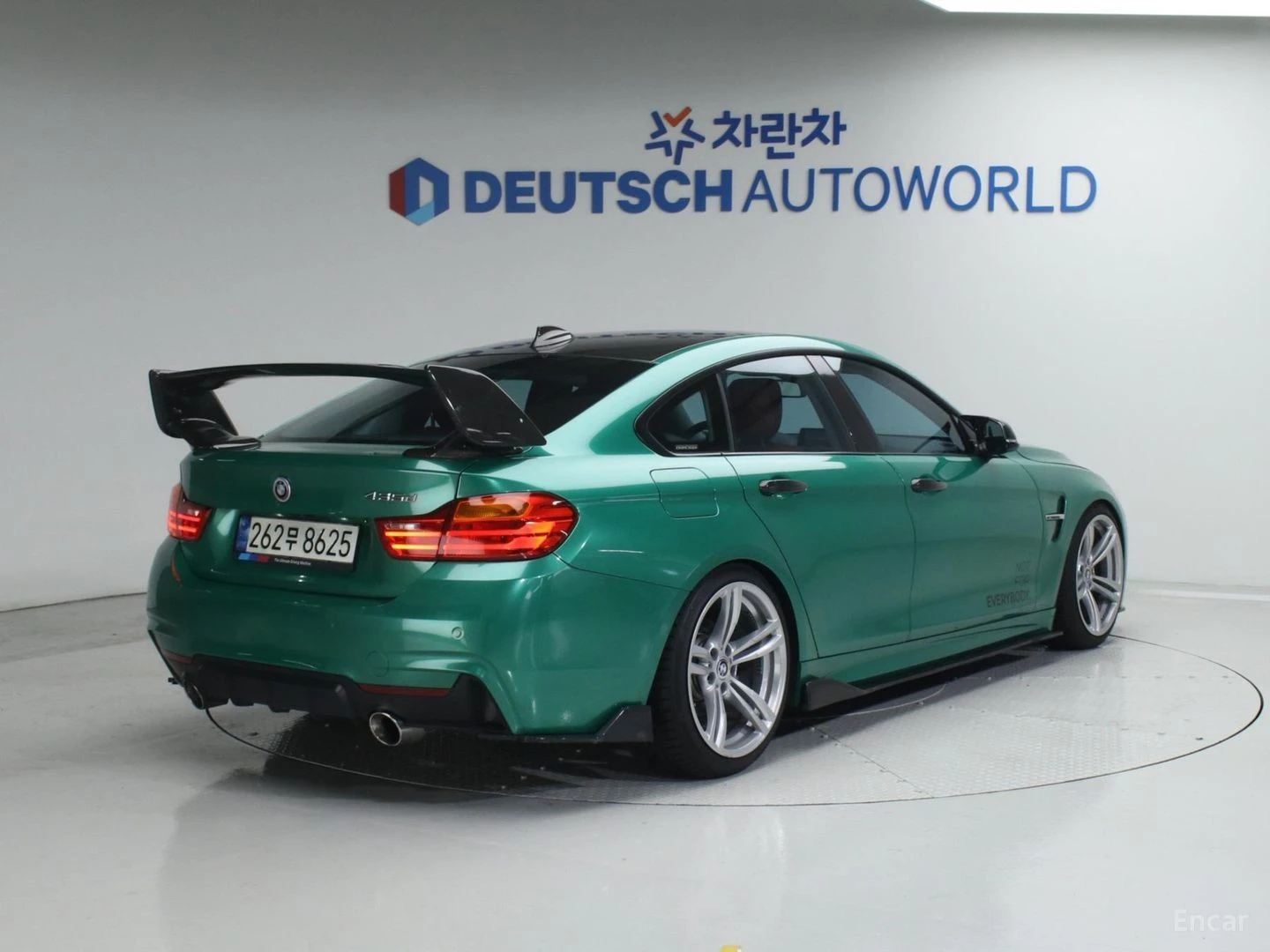 BMW 420 * M PACK* 360* Ambient Light* Head-up* PANO* , снимка 2 - Автомобили и джипове - 55656065