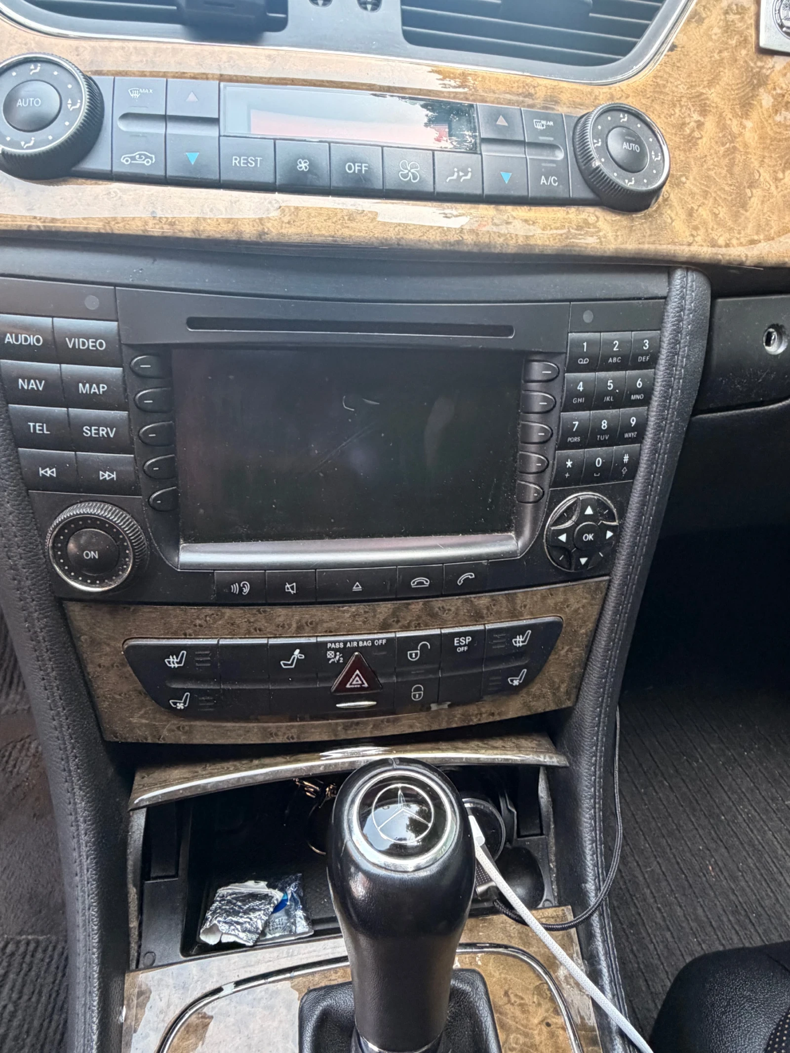 Mercedes-Benz CLS 320, снимка 7 - Автомобили и джипове - 55887356