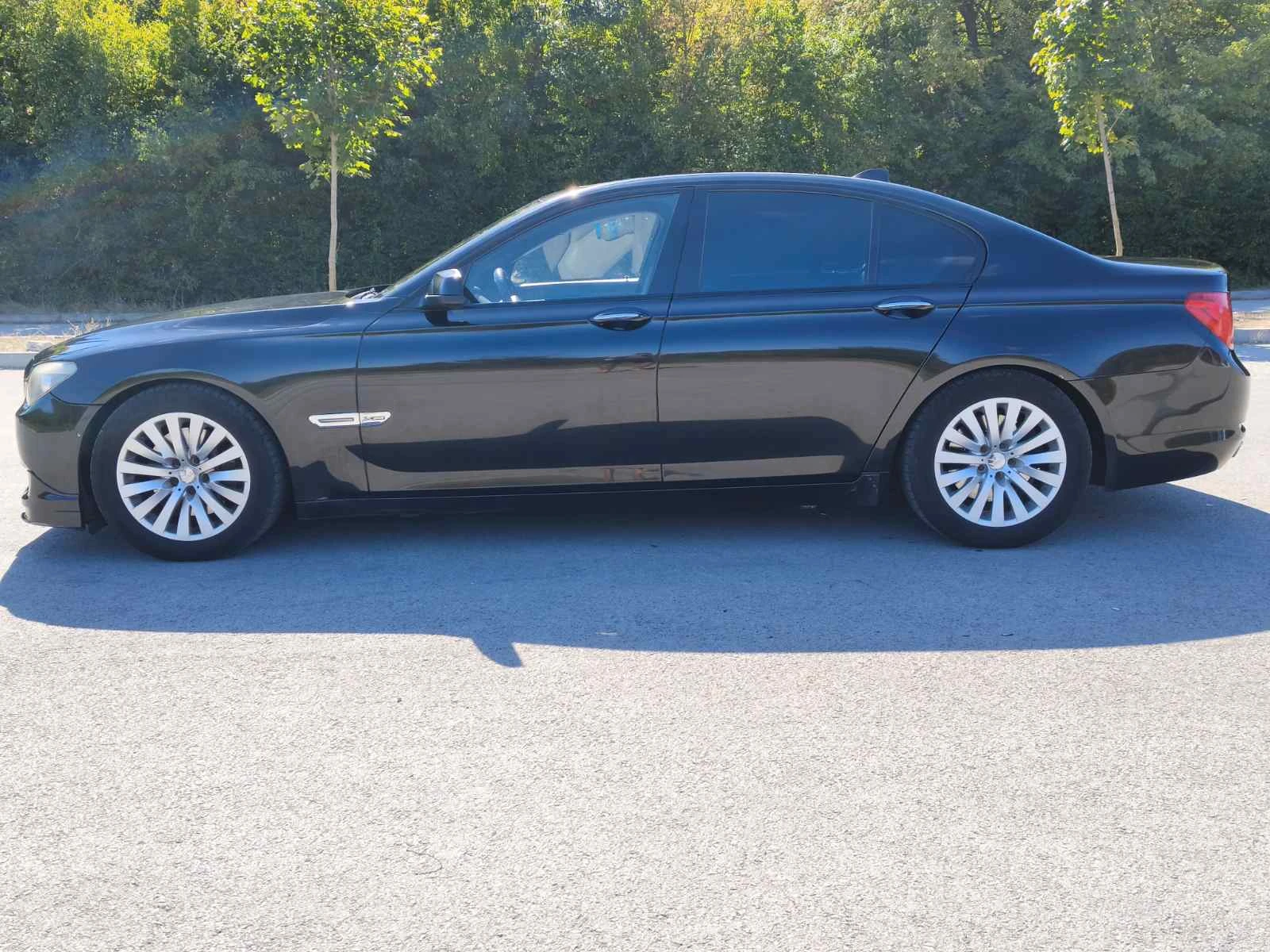BMW 740 X-drive, снимка 5 - Автомобили и джипове - 56018460