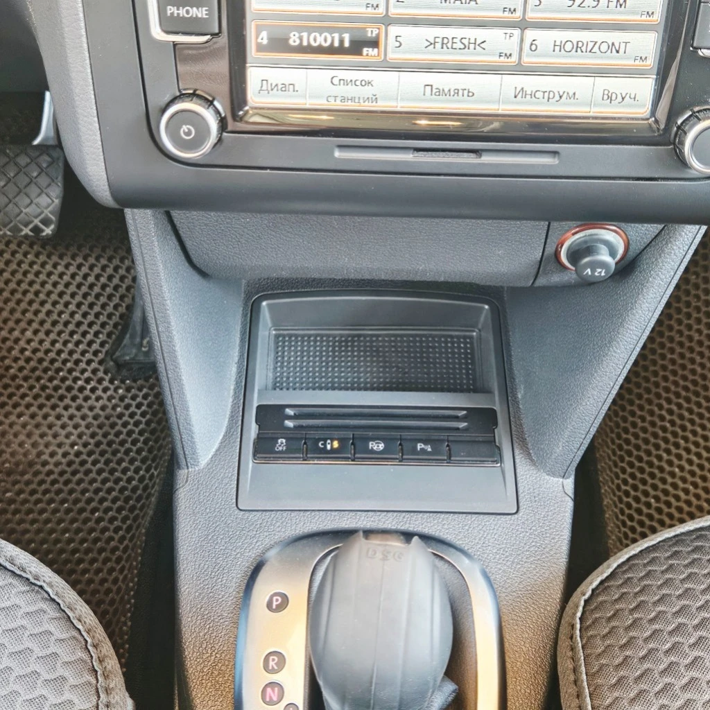 VW Touran VW Touran 2.0 TDI DSG LIFE DCC ACC Webasto, снимка 6 - Автомобили и джипове - 56223283