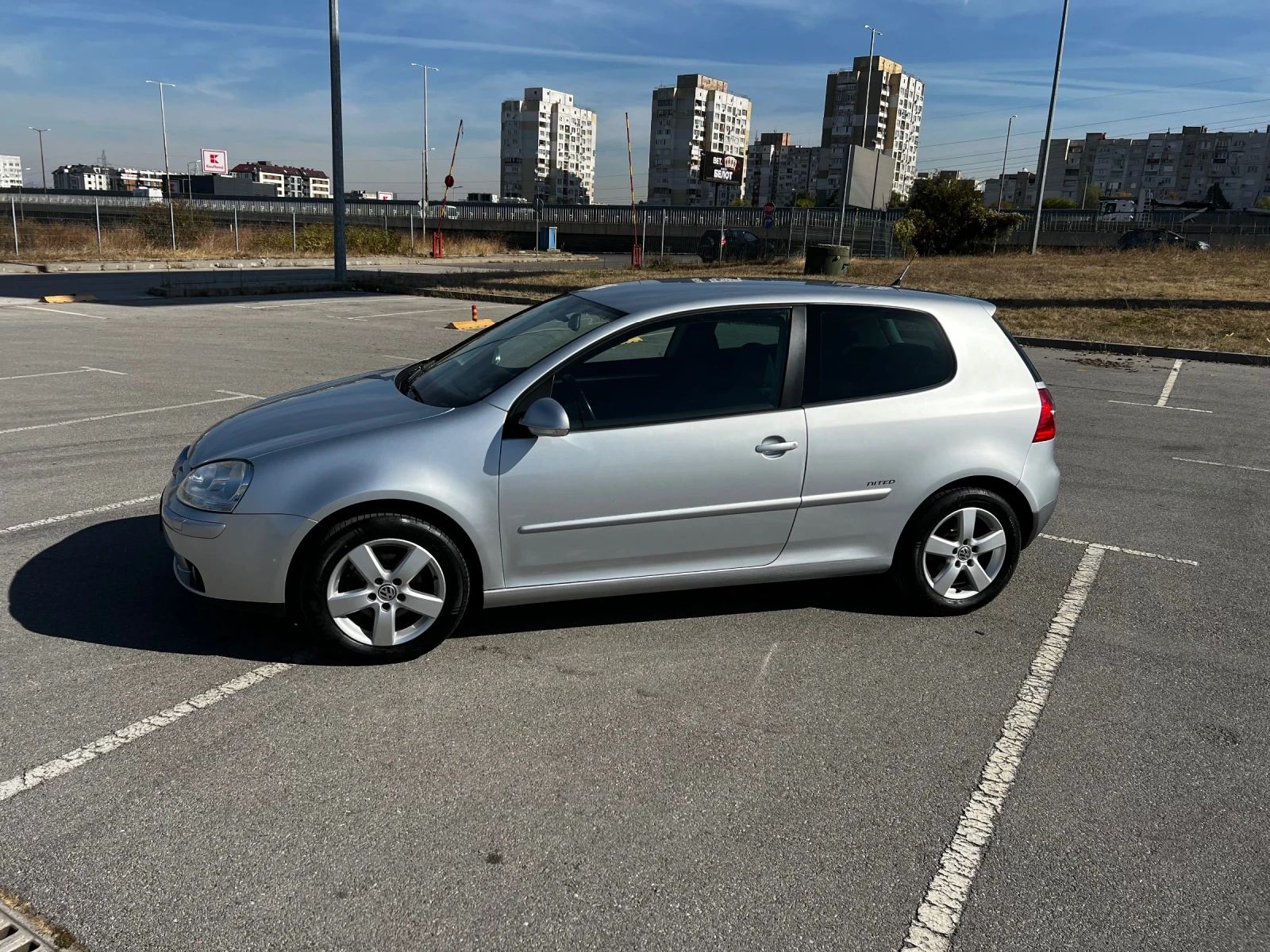 VW Golf UNITED 2008 Германия, снимка 4 - Автомобили и джипове - 56578075