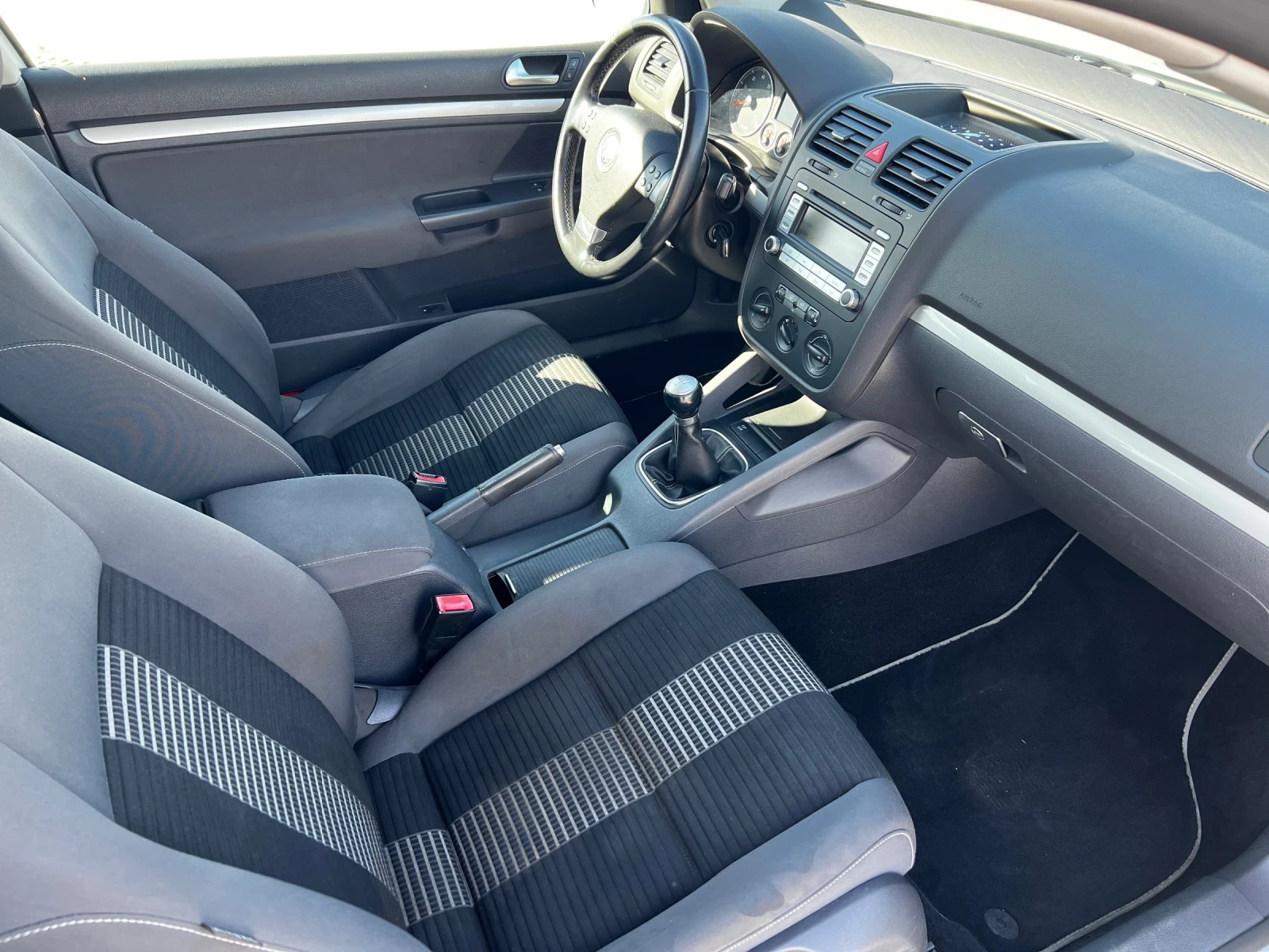 VW Golf UNITED 2008 Германия, снимка 13 - Автомобили и джипове - 56578075