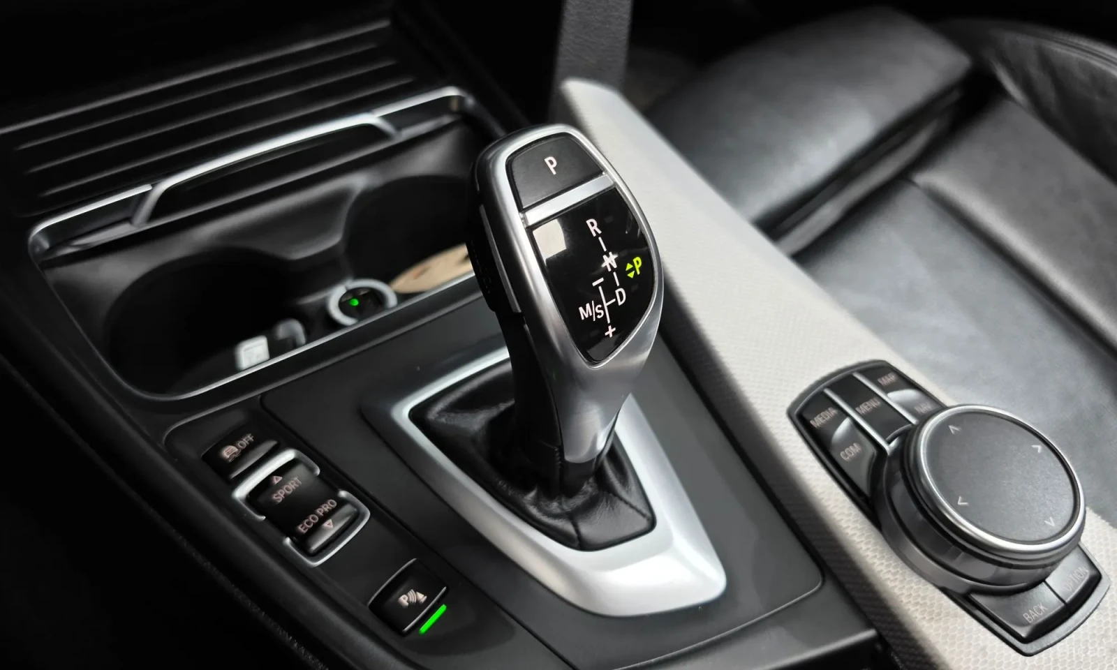 BMW 330 M Sport\Head Up\����� �� ��������� | Mobile.bg � ����������� 9