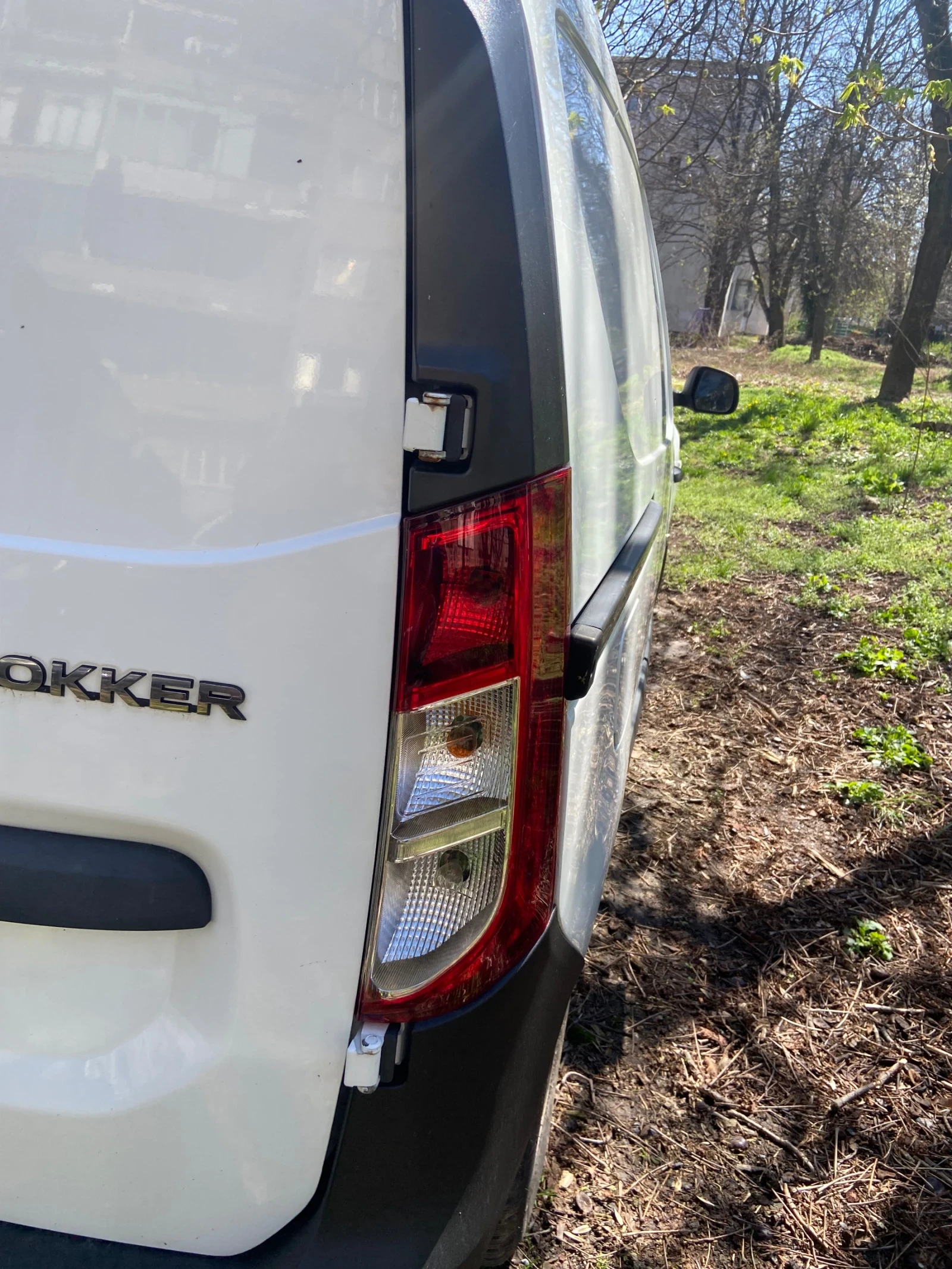 Dacia Dokker, снимка 7 - Автомобили и джипове - 56740223