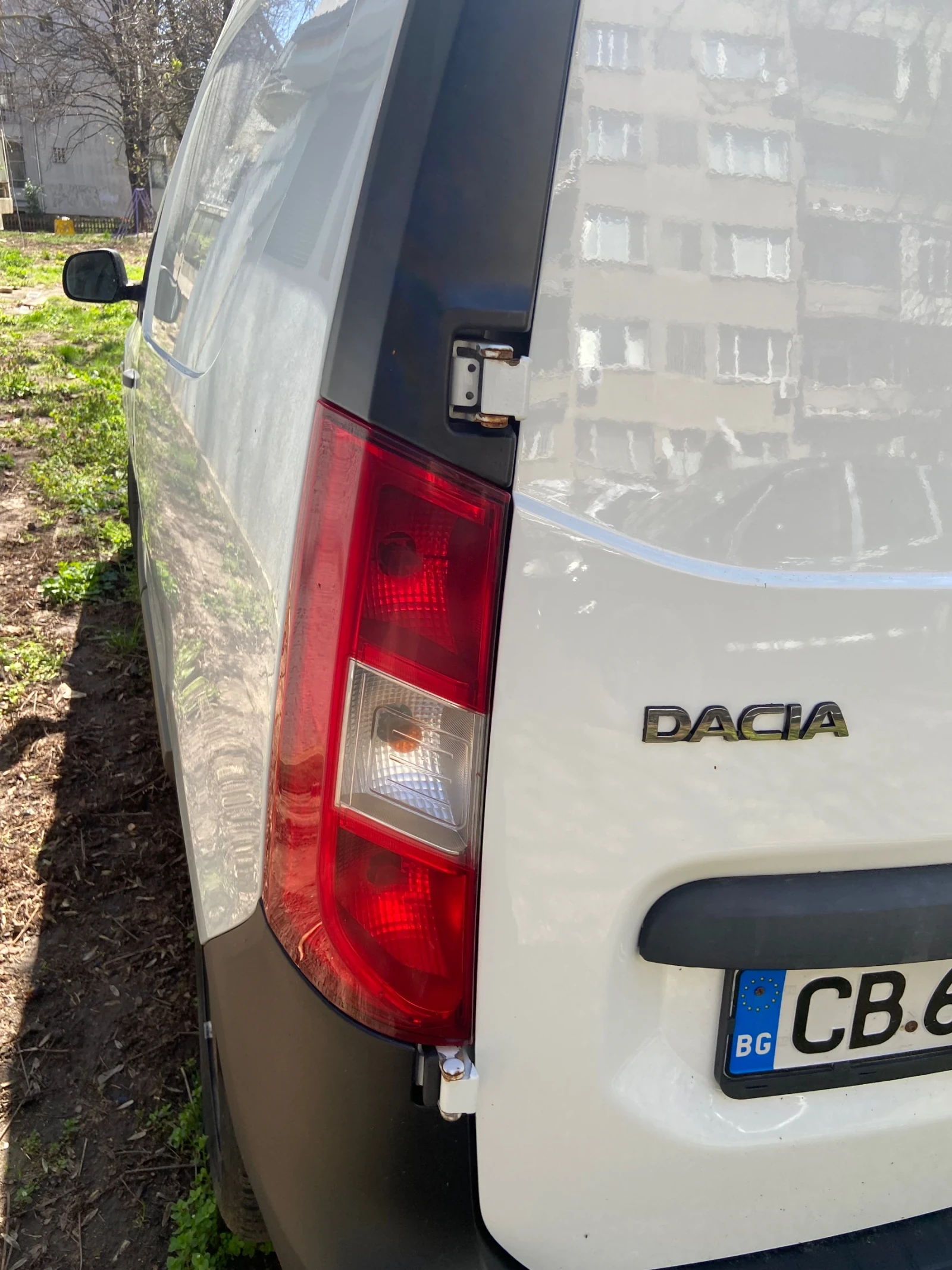 Dacia Dokker, снимка 8 - Автомобили и джипове - 56740223