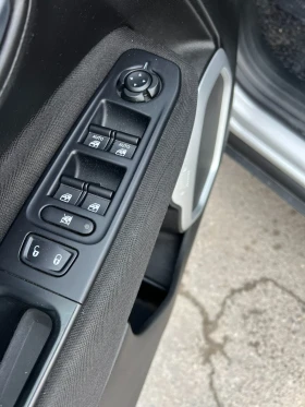 Jeep Renegade Sport, снимка 17