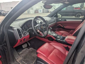 Porsche Cayenne * GTS * CAR PLAY* ПАНОРАМА* 360 КАМЕРА* , снимка 6