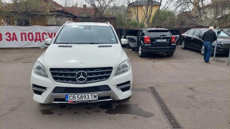 Mercedes-Benz ML 350 ПЕРФЕКТЕН!!!, снимка 5 - Автомобили и джипове - 49076555