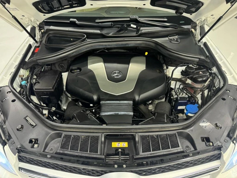 Mercedes-Benz GLE 350 4matic* AMG* 360CAM* BLIND SPOT* FCW* H&K* , снимка 16 - Автомобили и джипове - 52543214