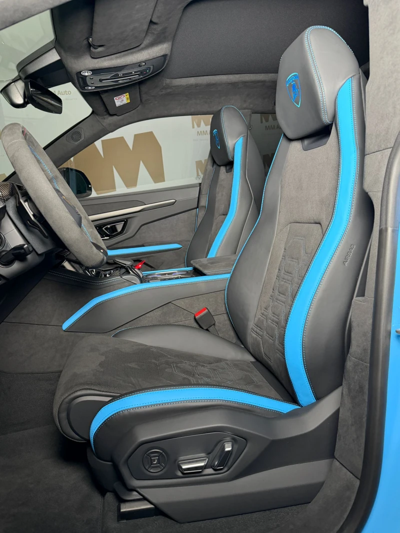 Lamborghini Urus SE* Full Carbon In&Out* Pano* Blu Cepheus, снимка 8 - Автомобили и джипове - 53442131