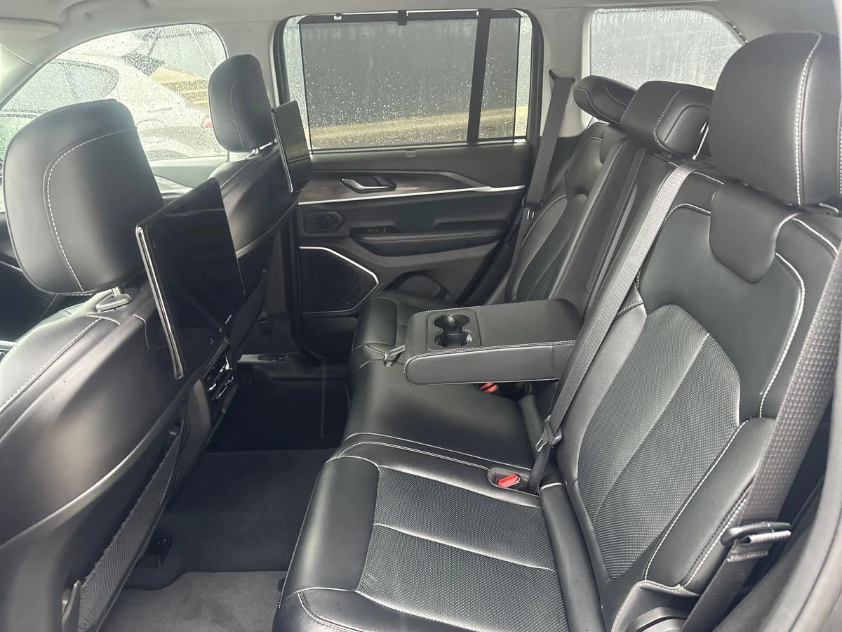 Jeep Grand cherokee 4xe 4x4 * CARFAX * АВТОКРЕДИТ - изображение 10