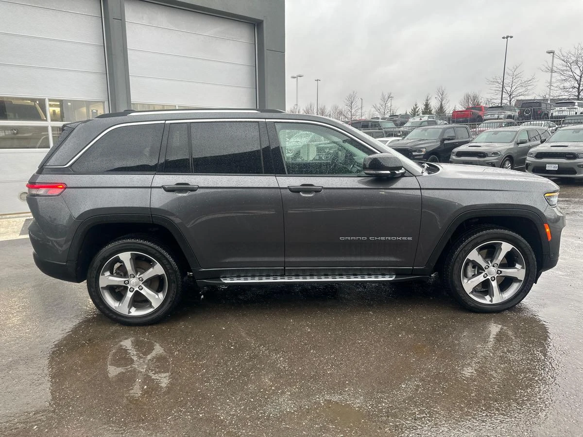 Jeep Grand cherokee 4xe 4x4 * CARFAX * АВТОКРЕДИТ - изображение 5