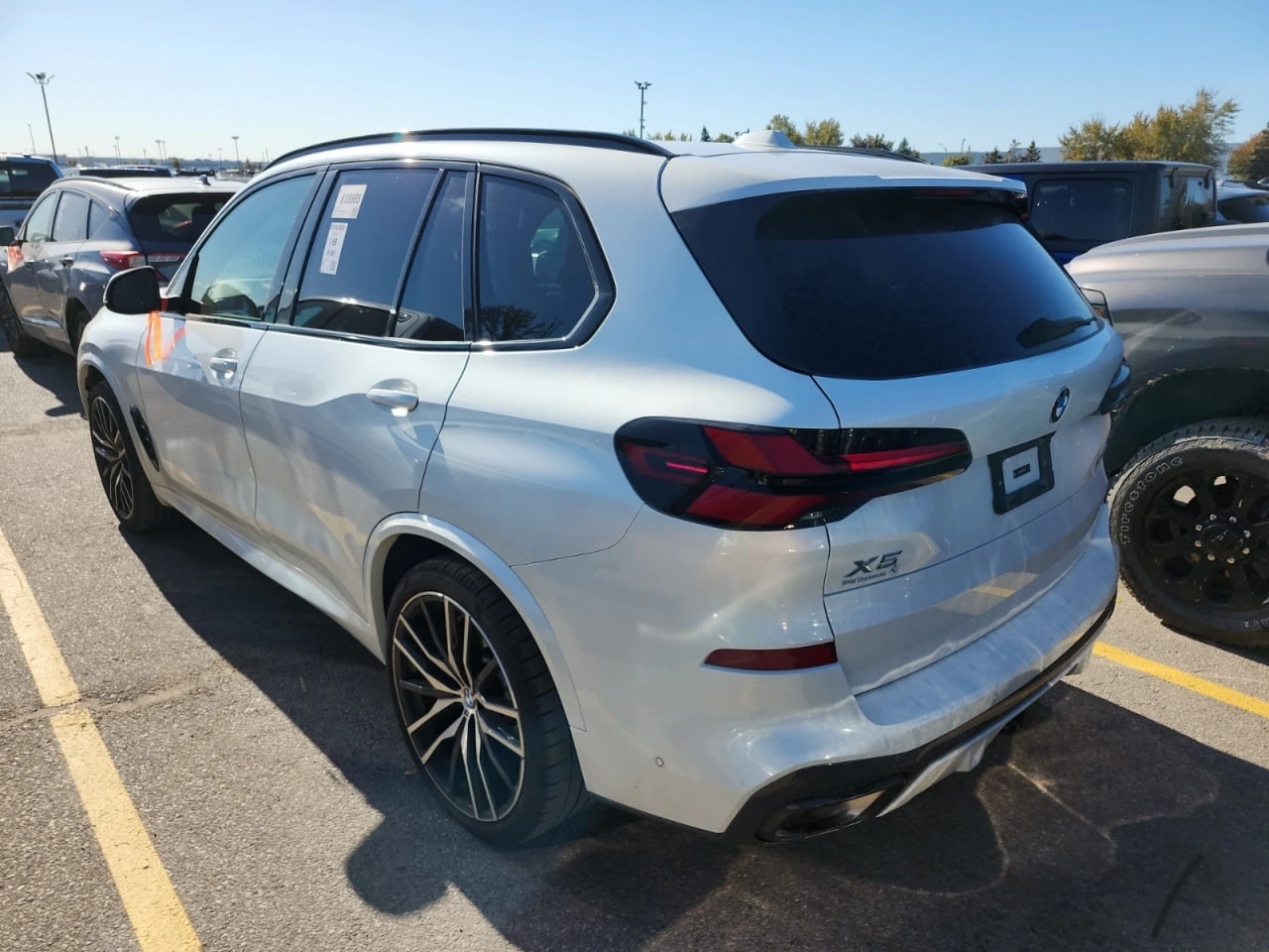 BMW X5 * АВТО КРЕДИТ* ЦЕНА ДО БГ * СЕРВИЗНА ИСТОРИЯ *  - изображение 4