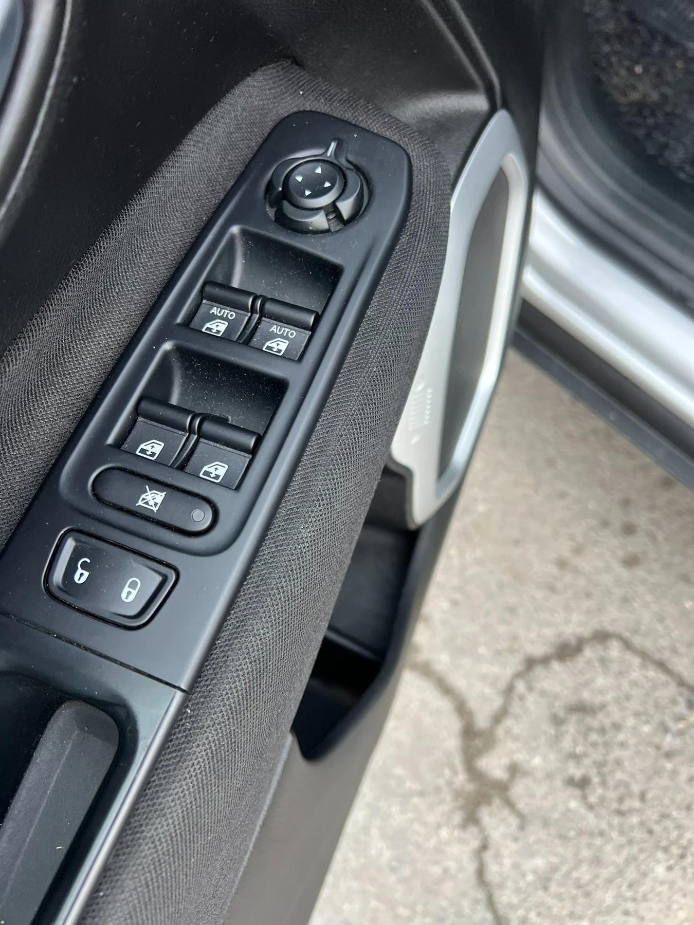 Jeep Renegade Sport, снимка 17 - Автомобили и джипове - 53728730