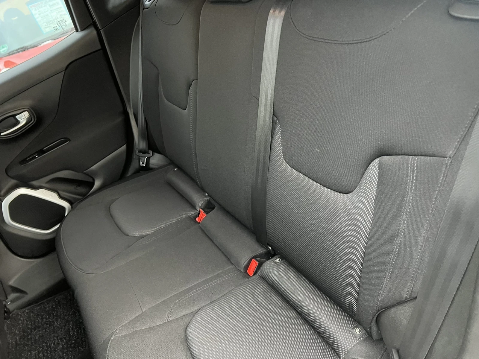 Jeep Renegade Sport, снимка 12 - Автомобили и джипове - 53728730