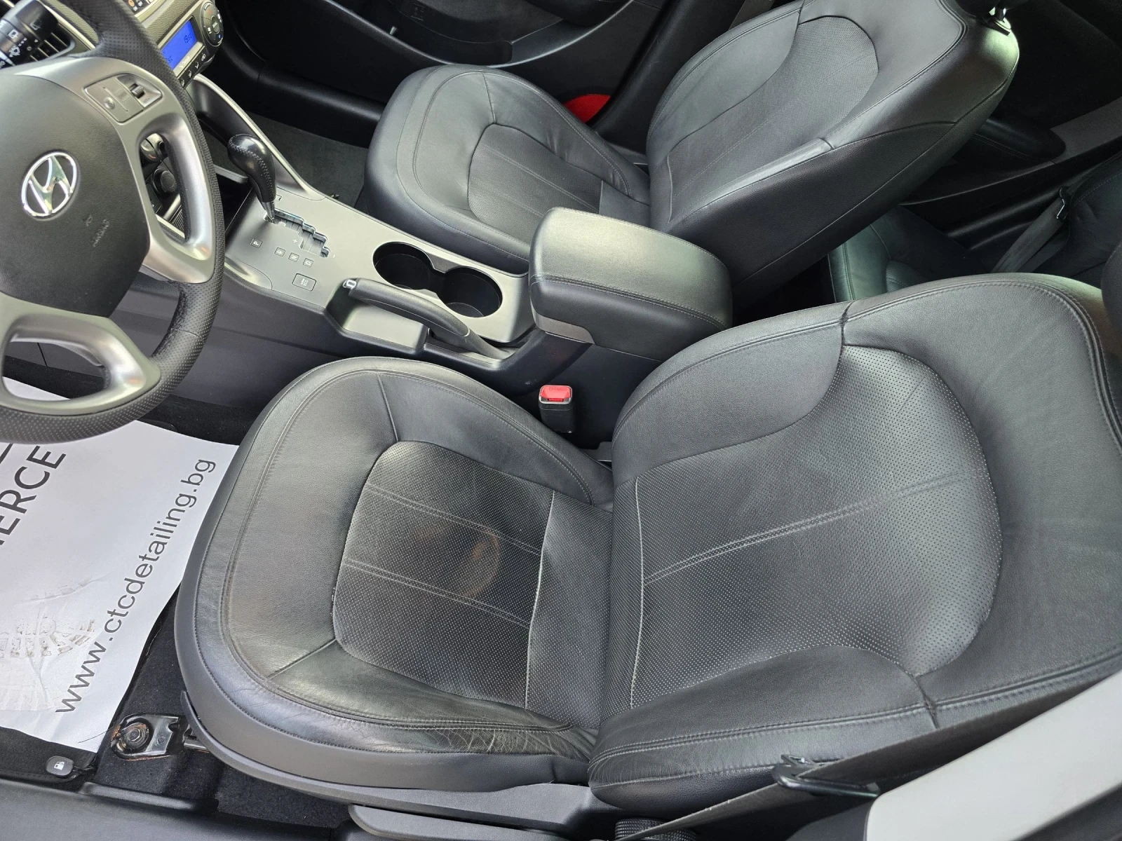 Hyundai IX35 2.0CRDI 4WD , снимка 9 - Автомобили и джипове - 53877433