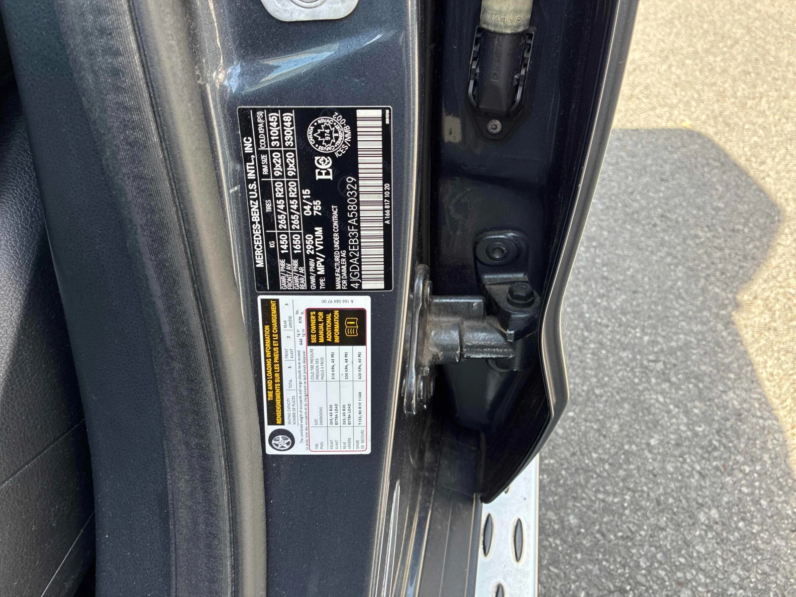 Mercedes-Benz ML 350 * BlueTEC * AMG Pack * 4MATIC * АВТОКРЕДИТ* , снимка 14 - Автомобили и джипове - 54818650