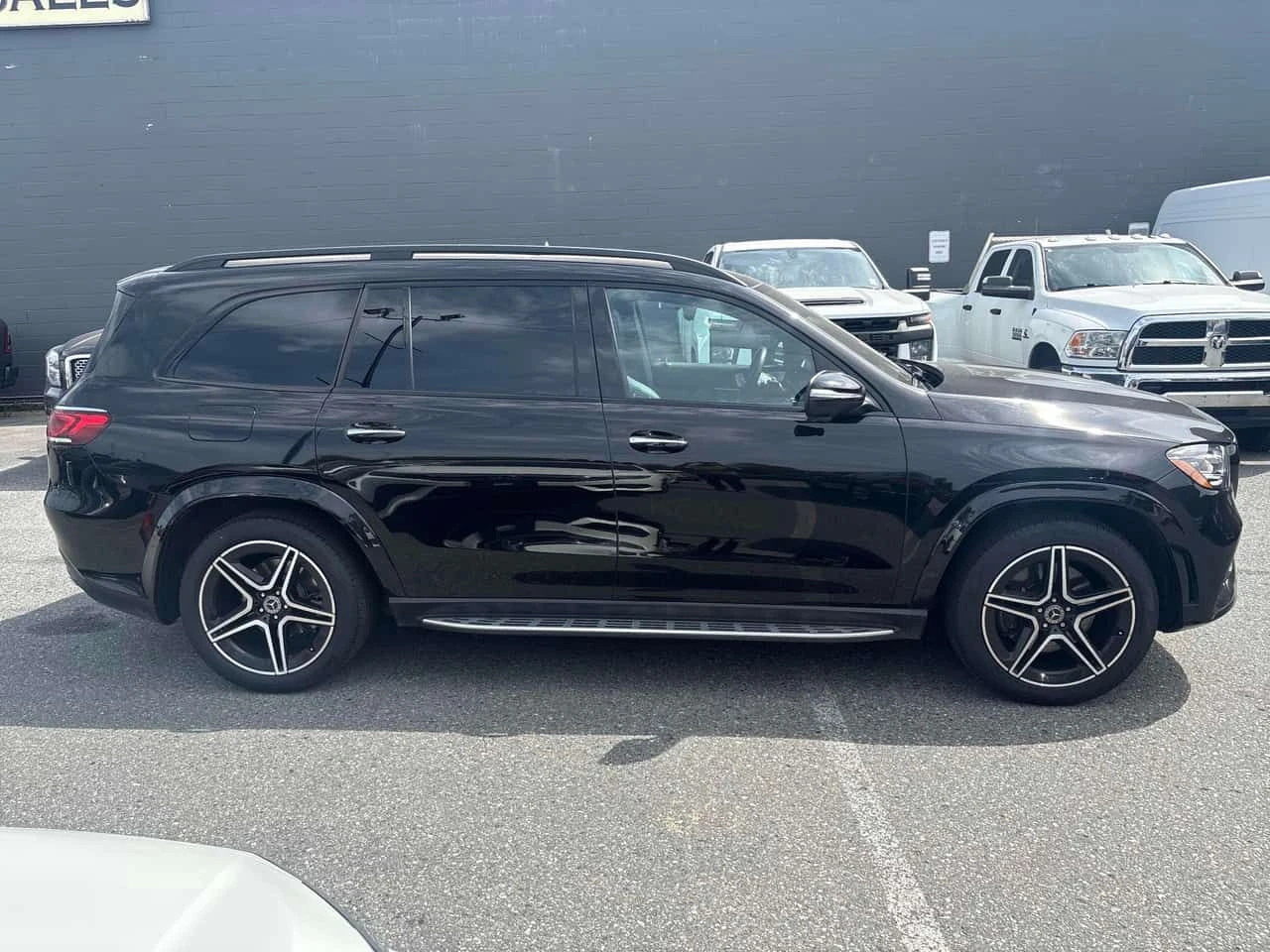 Mercedes-Benz GLS 450 /DISTRONIC/360/BURMESTER/CARFAX, снимка 3 - Автомобили и джипове - 55613919