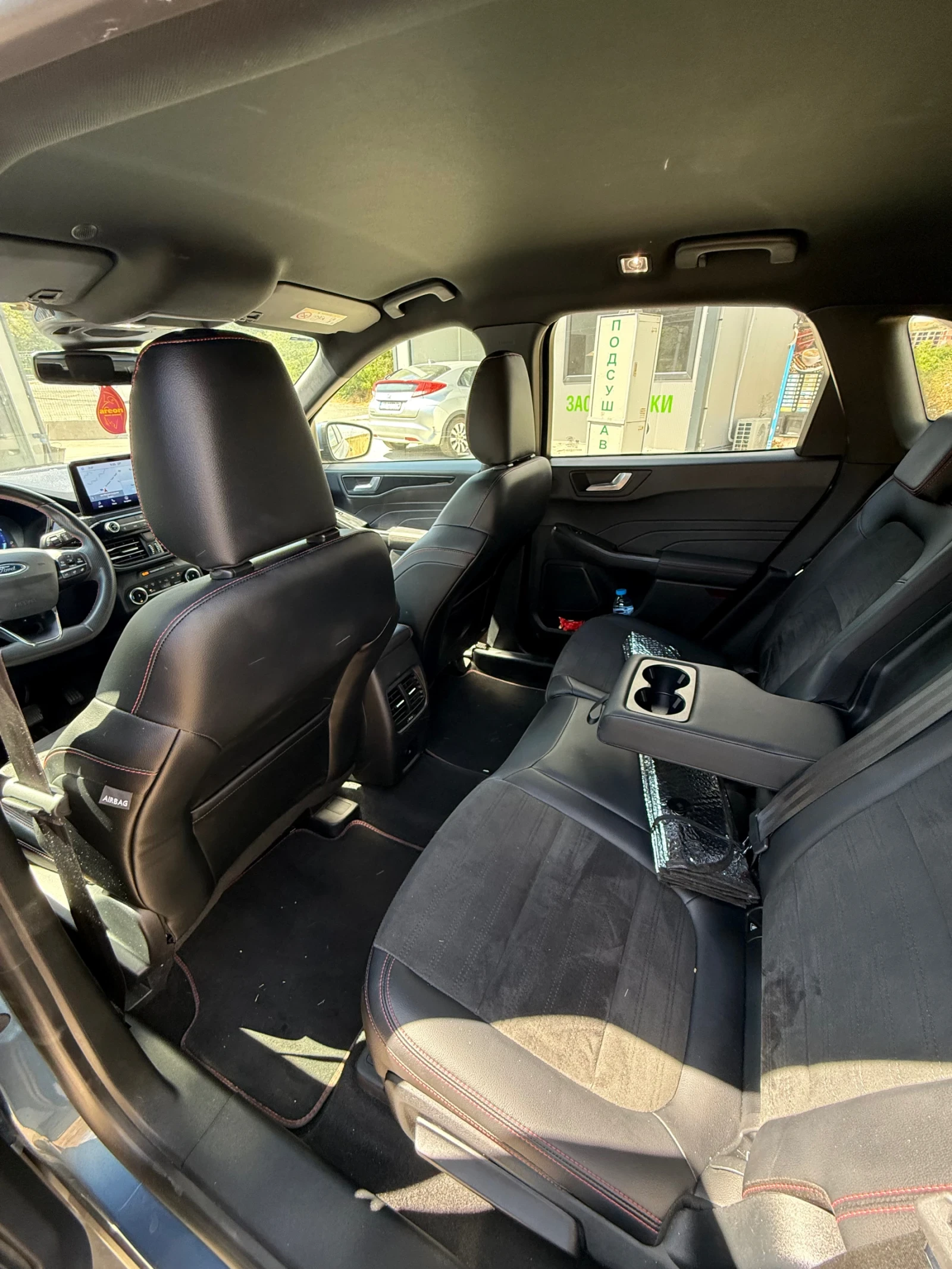 Ford Kuga 2.5 FHEV , снимка 8 - Автомобили и джипове - 55794411