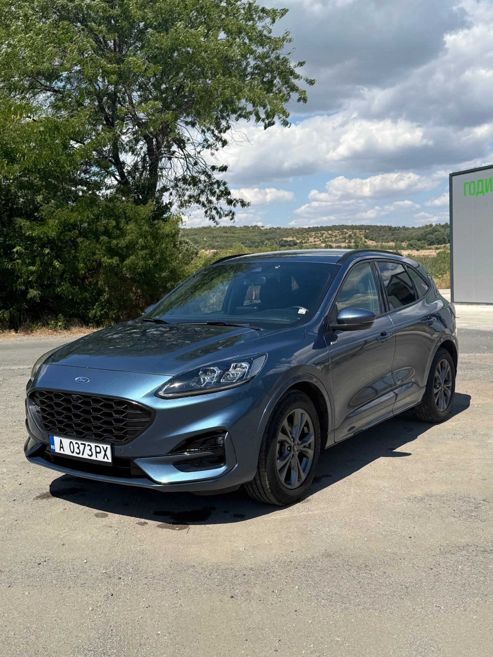 Ford Kuga 2.5 FHEV 