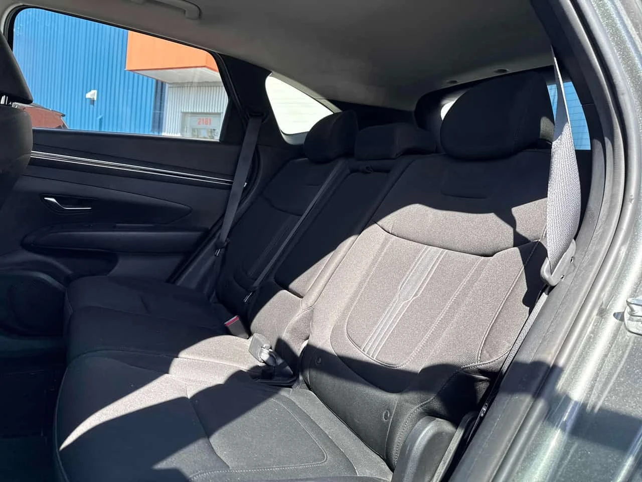Hyundai Tucson * Preferred * АВТОКРЕДИТ * ОТ ПРЕДСТАВИТЕЛСТВО, снимка 11 - Автомобили и джипове - 56213372