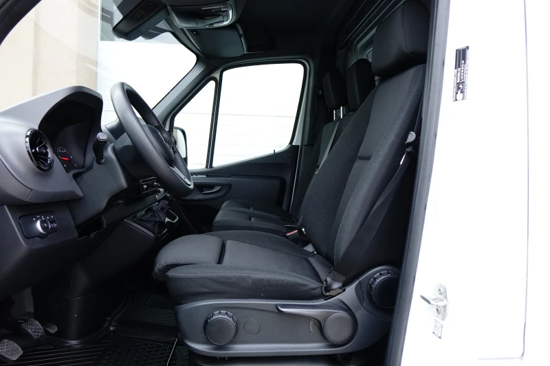 Mercedes-Benz Sprinter 317CDI* NAVI* 360 CAMERA* , снимка 10 - Бусове и автобуси - 51945745