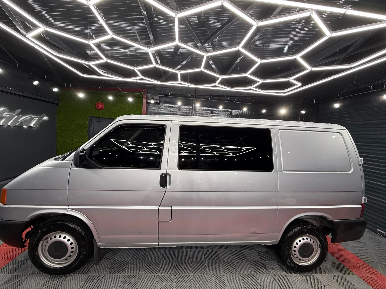 VW T4 2.5TDI - изображение 2