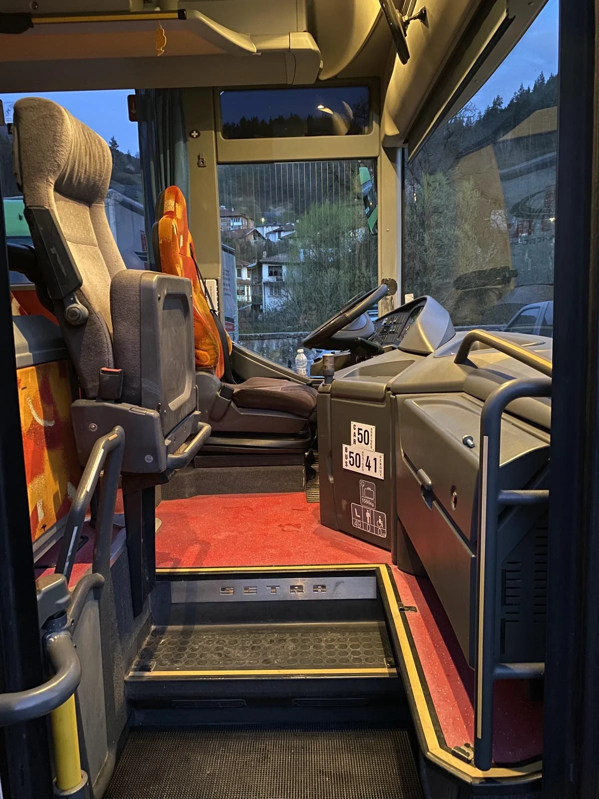 Setra S 415ul, снимка 12 - Бусове и автобуси - 54360421