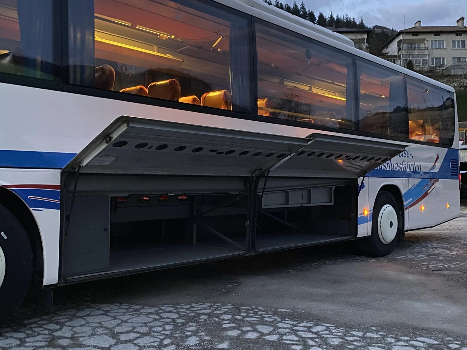 Setra S 415ul, снимка 14 - Бусове и автобуси - 54360421