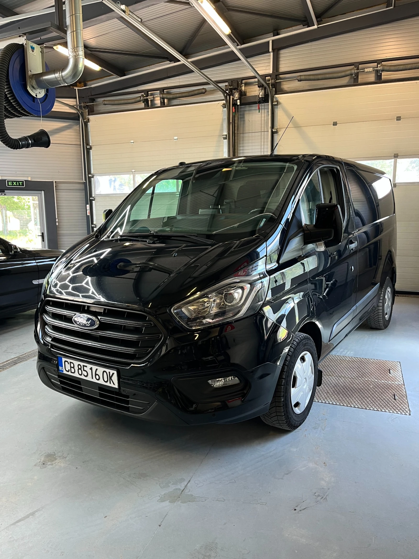 Ford Transit Custom, снимка 2 - Бусове и автобуси - 54722090
