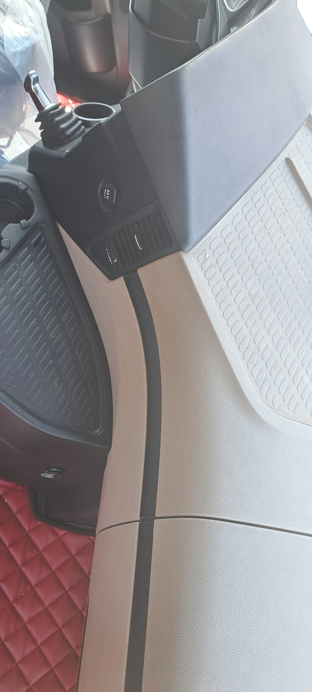 Mercedes-Benz 1842 | Mobile.bg   13