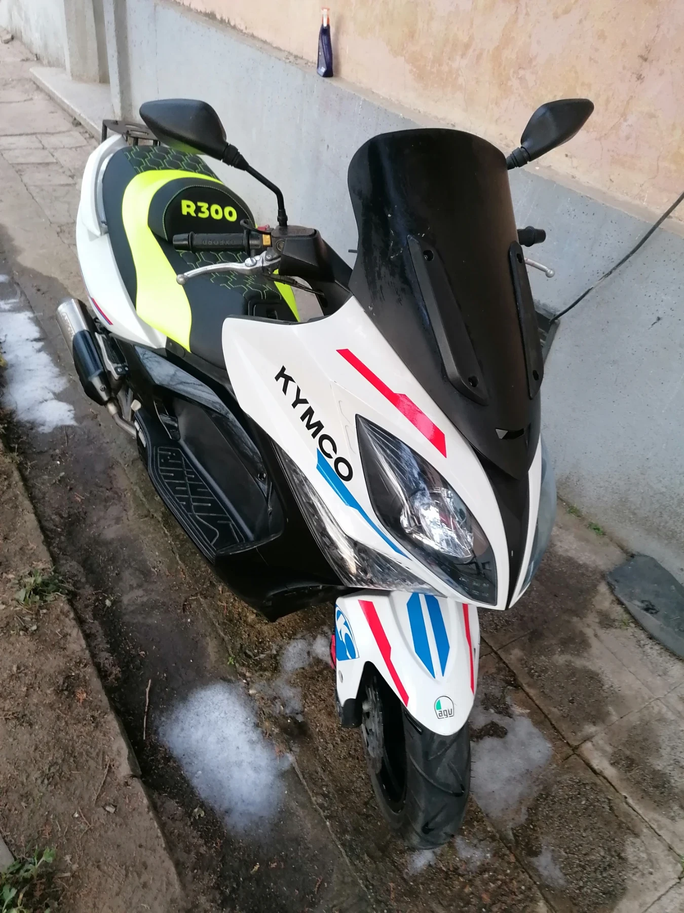 Kymco Xciting 300R, снимка 9 - Мотоциклети и мототехника - 55685481