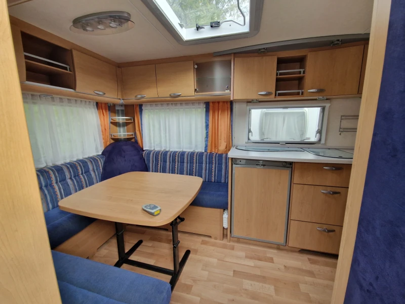 Каравана Knaus Sudwind 500 Швейцария, снимка 5 - Каравани и кемпери - 52533045