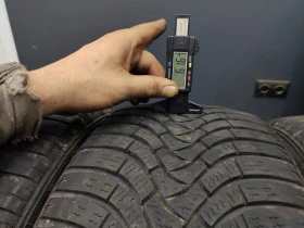 Гуми Зимни 215/50R17, снимка 7