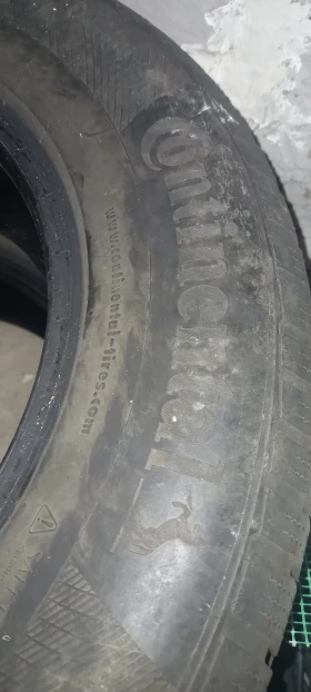 Гуми Зимни 215/70R16, снимка 4