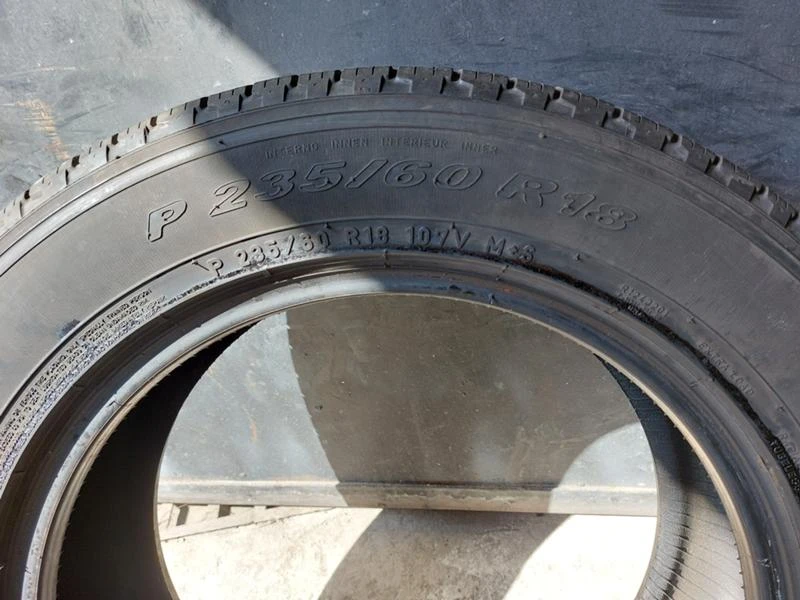 Гуми Летни 235/60R18, снимка 7 - Гуми и джанти - 36789790