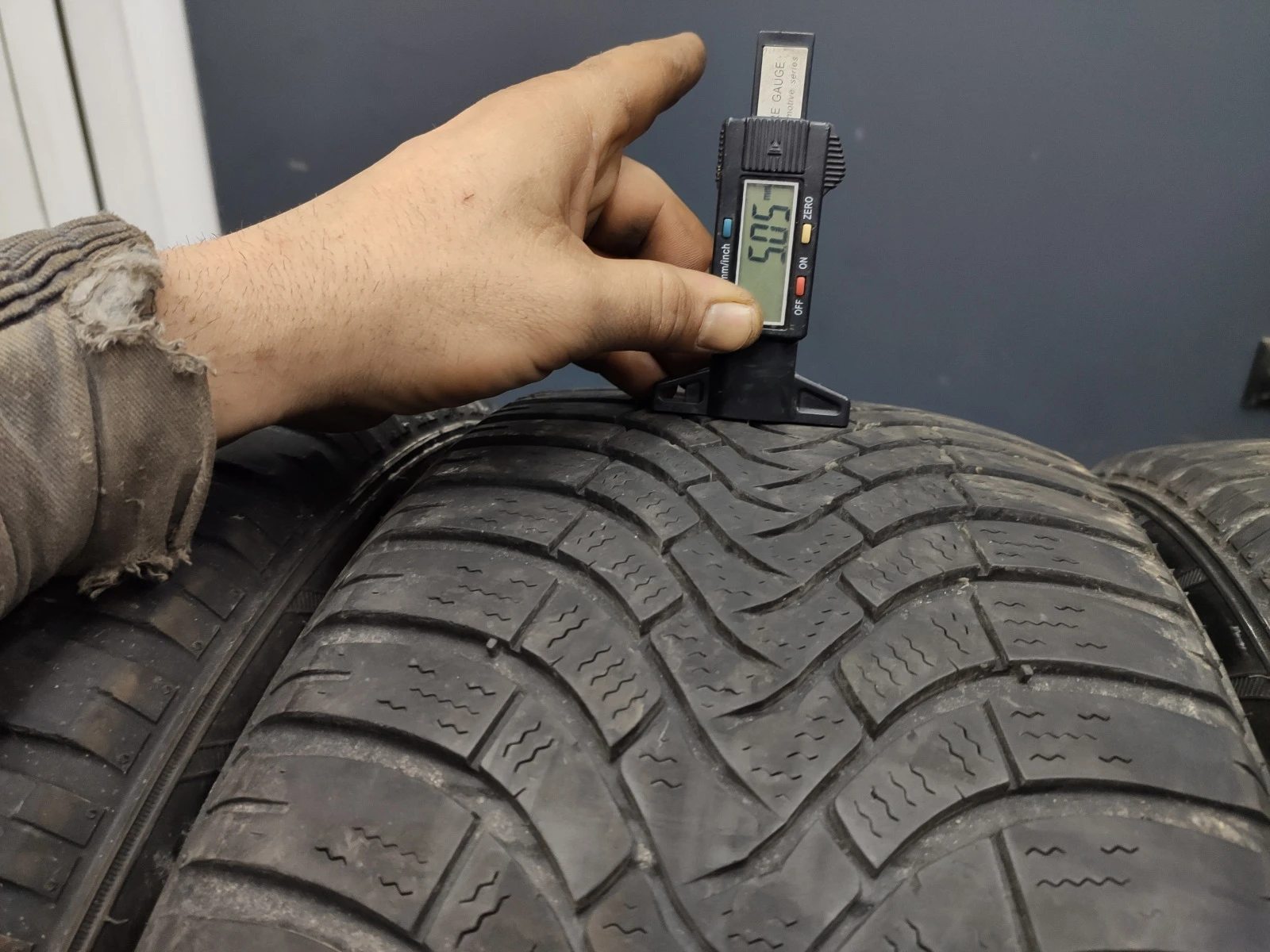  215/50R17 | Mobile.bg   6