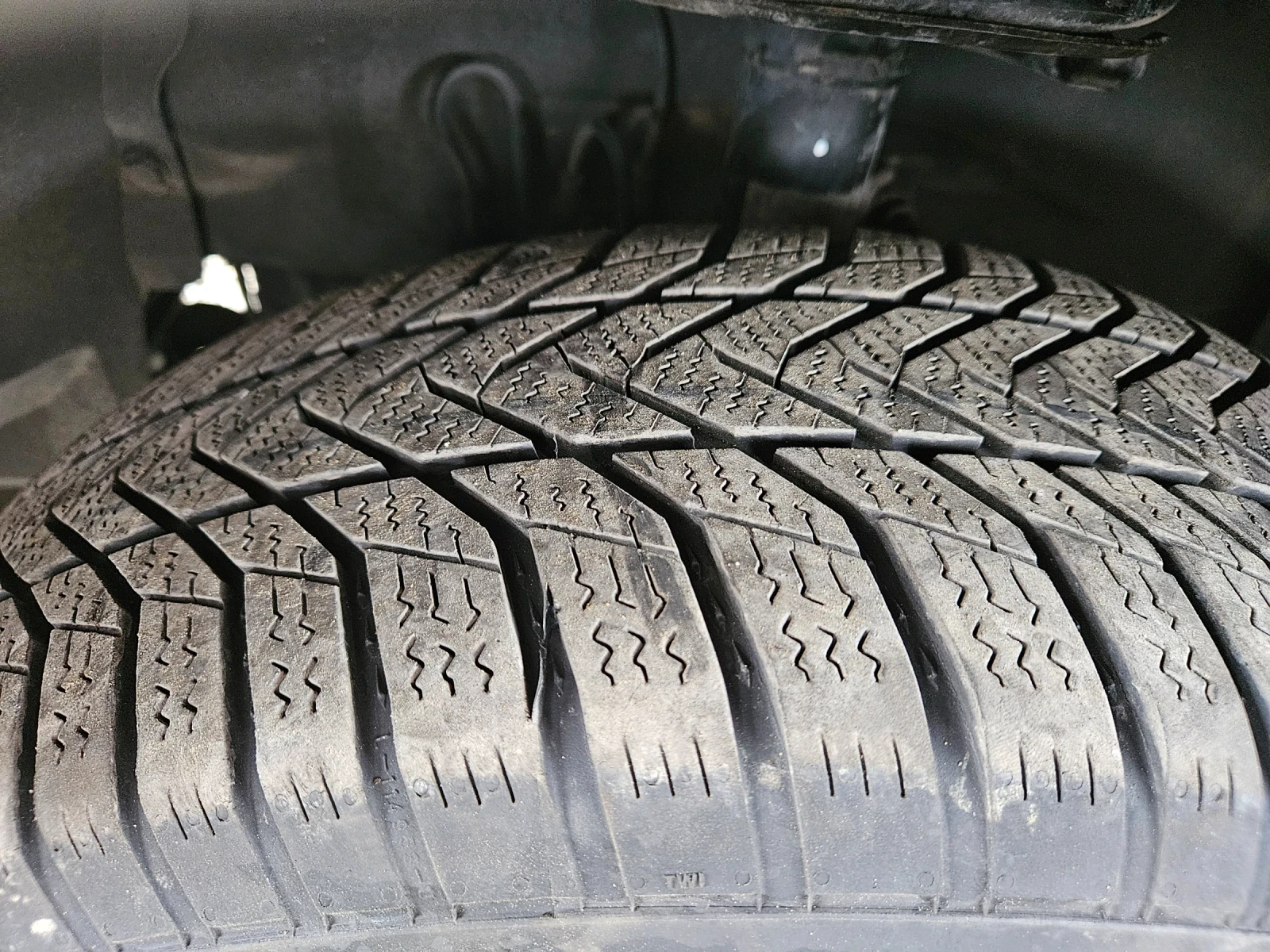 ���� � ������ 195/65R15 �� Suzuki SX4 | Mobile.bg � ����������� 2