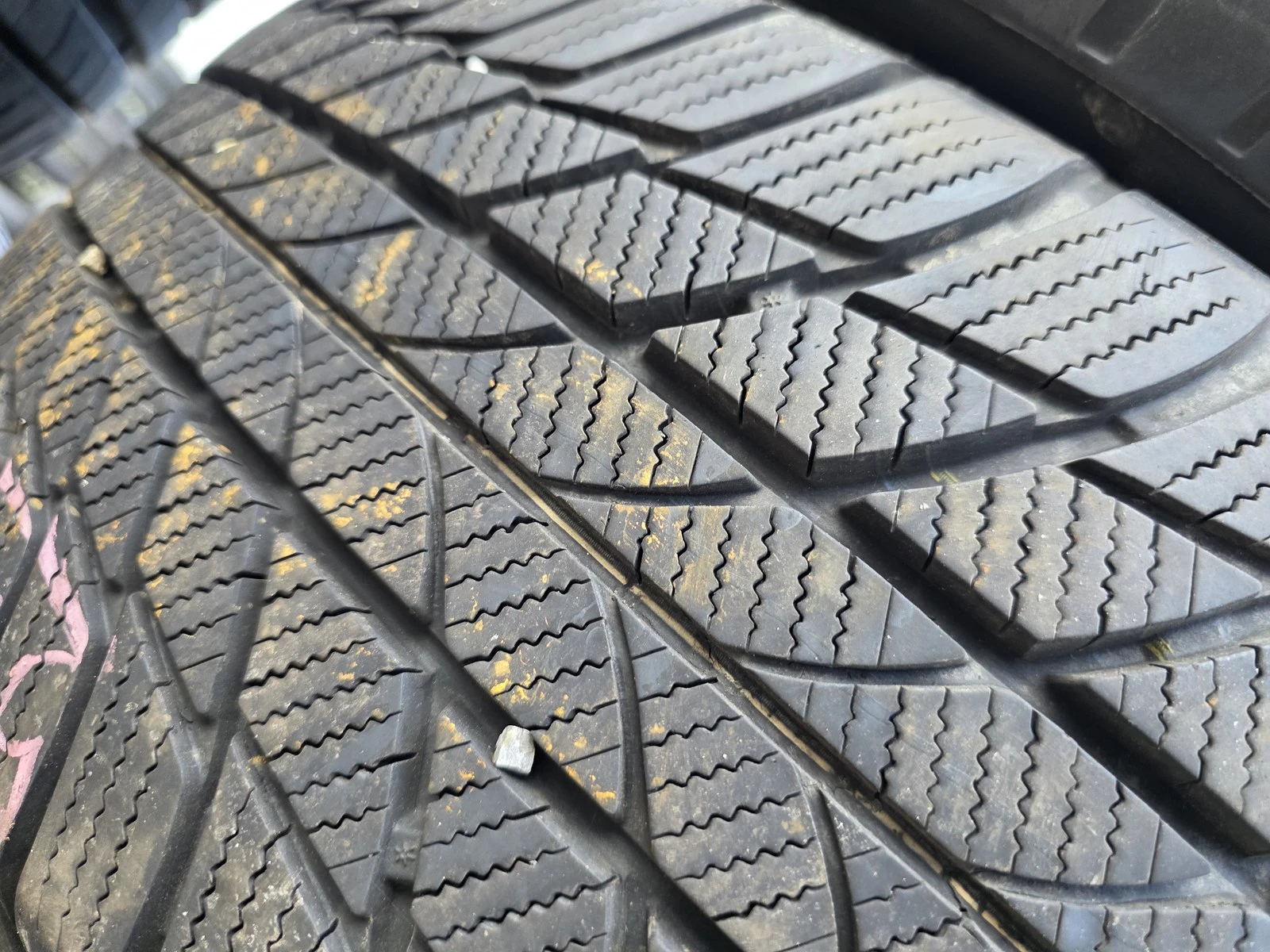 ���� 225/60R18 | Mobile.bg � ����������� 6