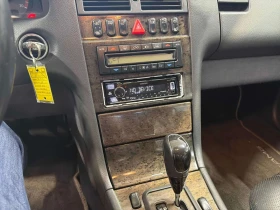 Mercedes-Benz E 55 * 5.5L * CARFAX * БЕЗ ПЪРВОНАЧАЛНА ВНОСКА, снимка 9