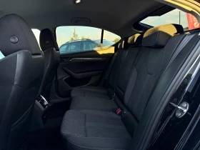 Skoda Octavia DIGITAL COCKPIT CANTON LED AMBIENTE CAMERA KEYLESS, снимка 13