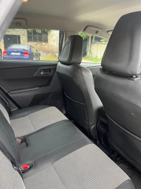 Toyota Auris 1.6 d4d lounge carplay full led, снимка 6
