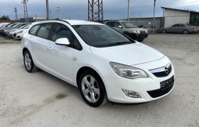 Opel Astra 1.4i 140k.c ГАЗ, снимка 2 - Автомобили и джипове - 45525687
